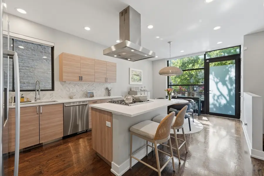1349 N Leavitt Street #1A, Chicago, IL 60622 - #3