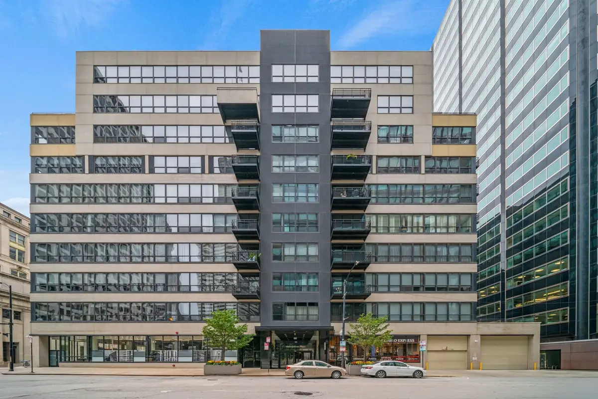 130 S Canal Street #803, Chicago, IL 60606 - #1
