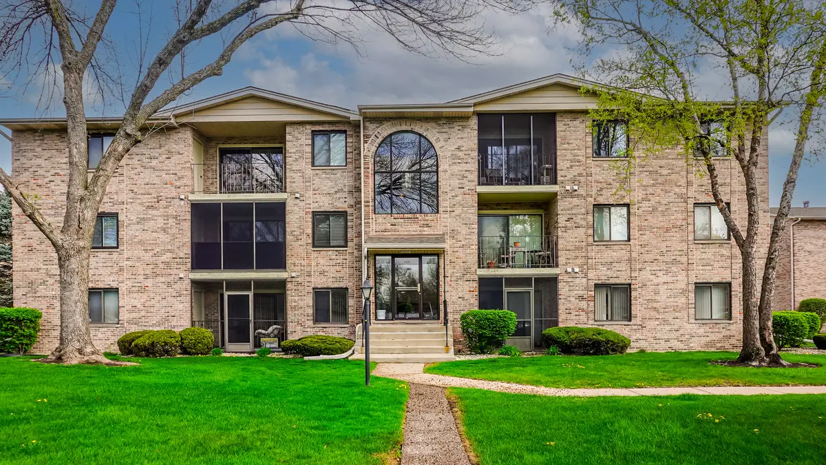4926 134th Street #210, Crestwood, IL 60418 - #1