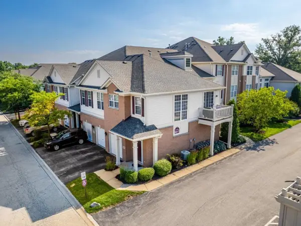 9017 Concord Lane #I, Justice, IL 60458