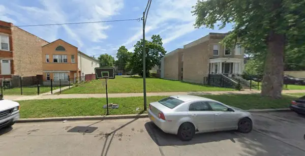 5627 S Justine Street, Chicago, IL 60636