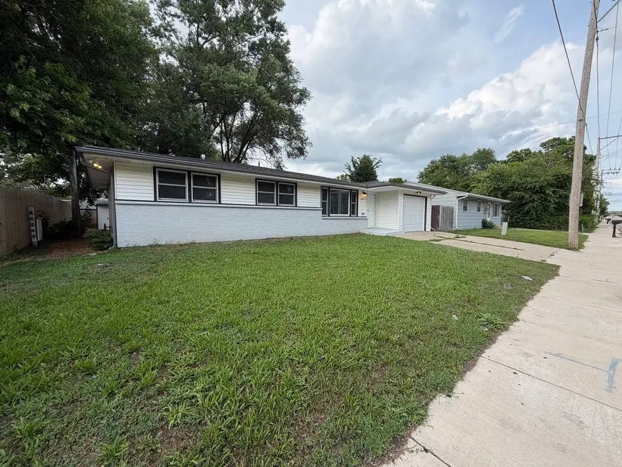 1206 Harlem Road, Machesney Park, IL 61115 - #2