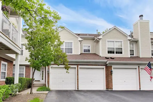 437 Grosse Pointe Circle #437, Vernon Hills, IL 60061