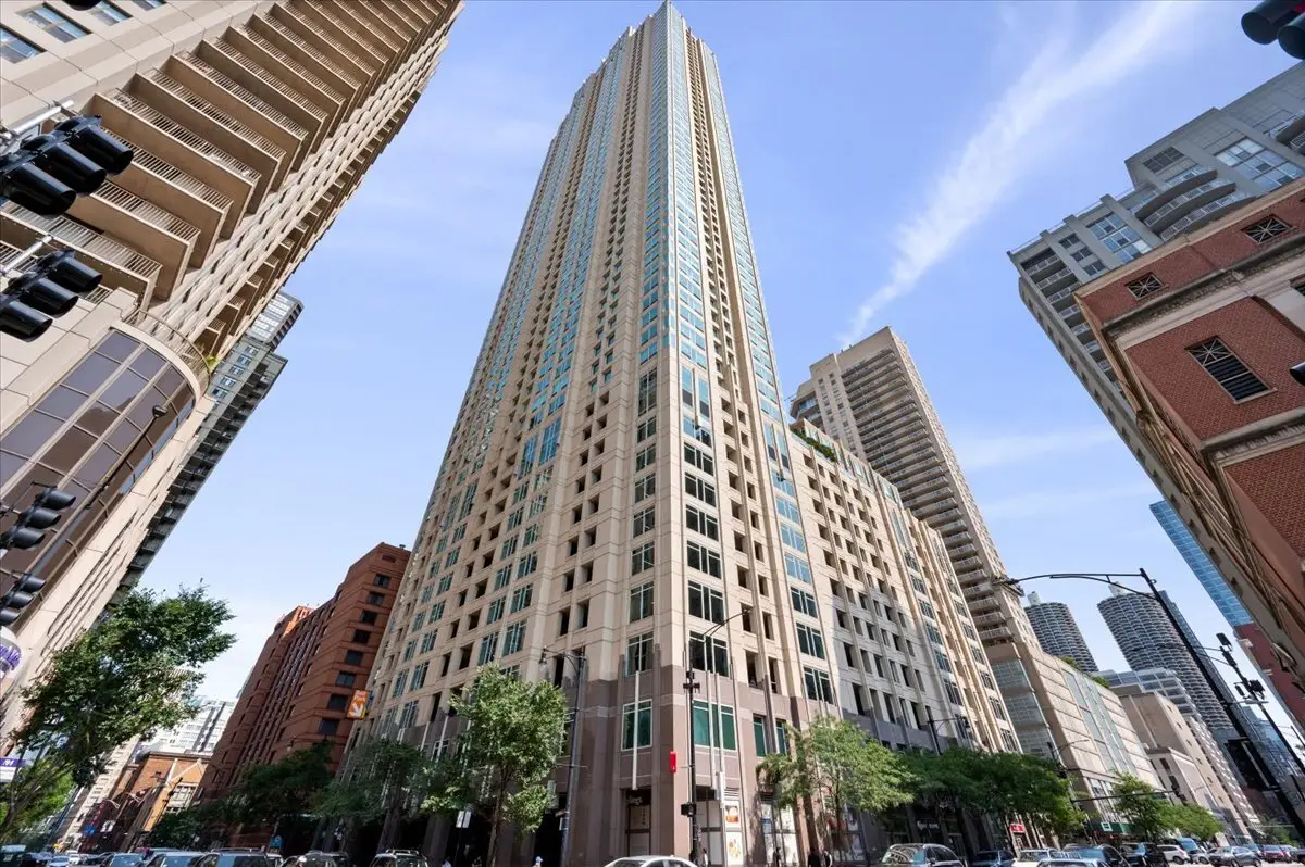 33 W Ontario Street #38F, Chicago, IL 60654 - #1