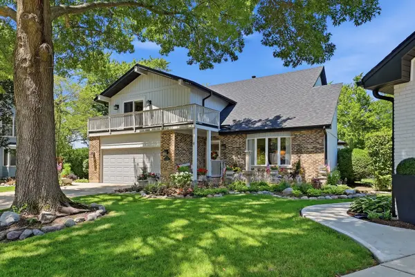 3580 Londonderry Court, Hoffman Estates, IL 60067