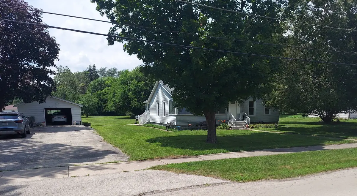 150 N School Street, Braidwood, IL 60408 - #1