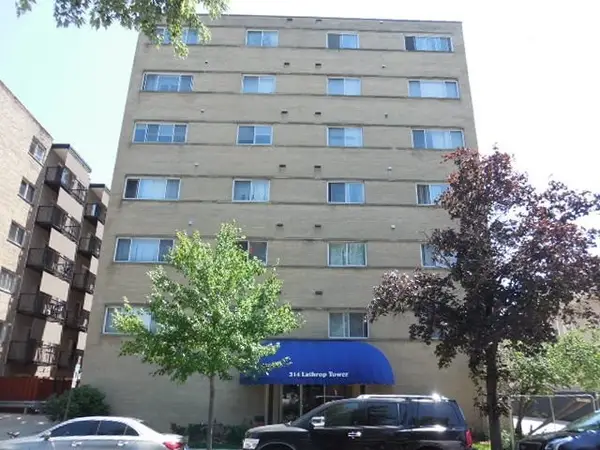314 Lathrop Avenue #203, Forest Park, IL 60130