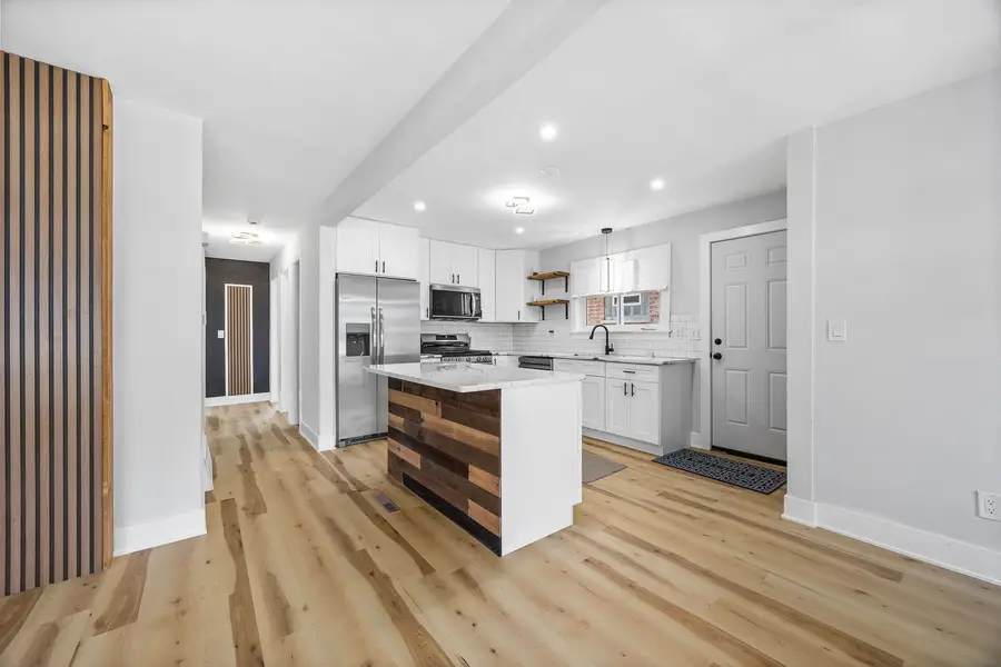 9427 S Emerald Avenue, Chicago, IL 60620 - #3