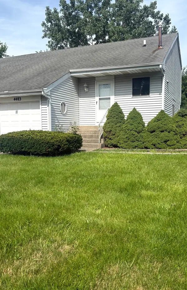 4483 Bell Lane, Hanover Park, IL 60133