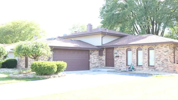 17522 Wright Street, Lansing, IL 60438