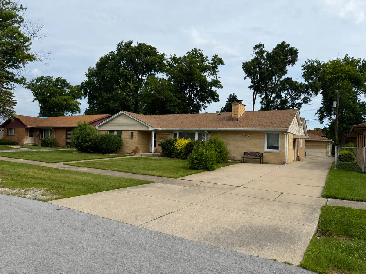 6926 W 115th Place, Worth, IL 60482 - #1