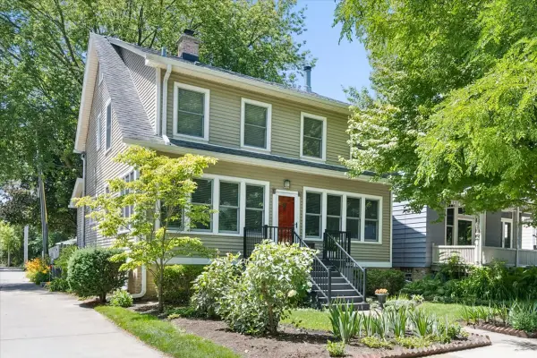 1412 Leonard Place, Evanston, IL 60201