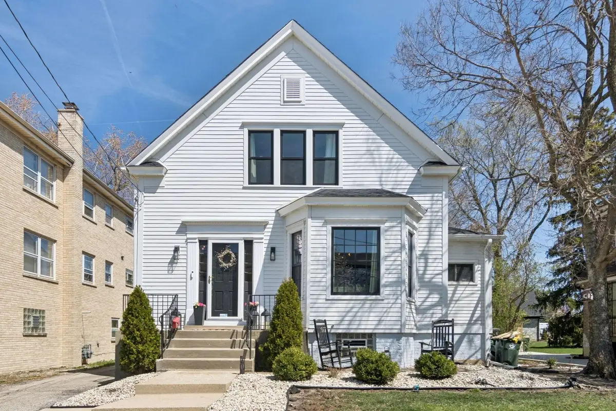 501 N Northwest Highway, Park Ridge, IL 60068 - #1