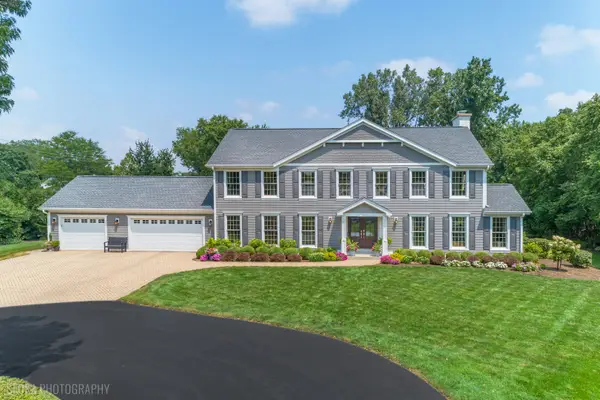 845 Wagner Road, Glenview, IL 60025