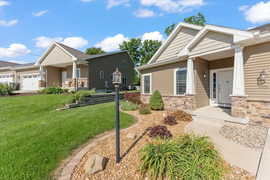 1806 Lake Ridge Court #1806, Mahomet, IL 61853 - #3