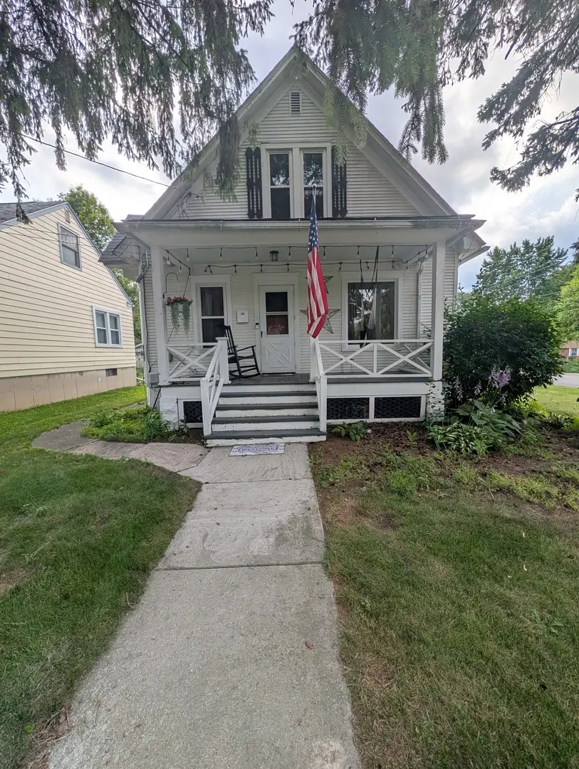 739 N 11th Street, Dekalb, IL 60115 - #1