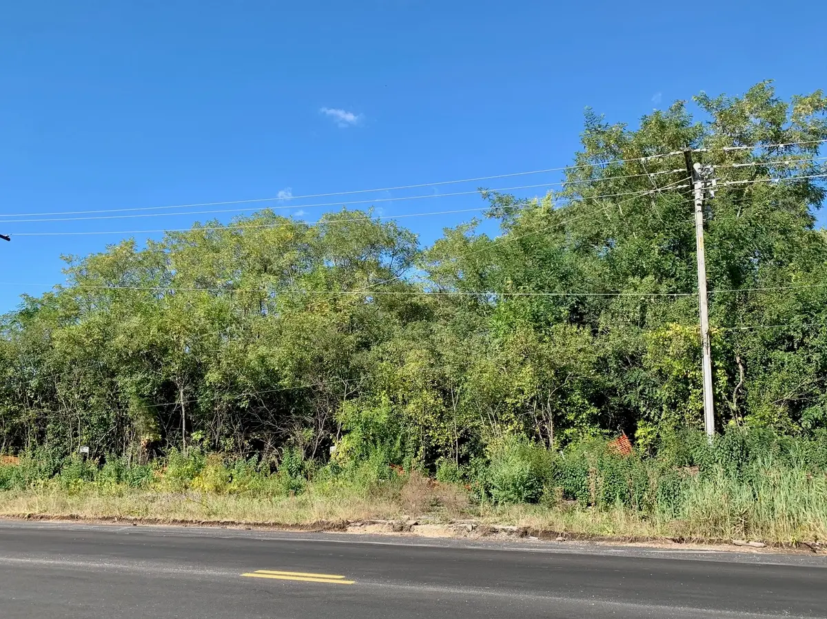 460 W Irving Park Road, Roselle, IL 60172 - #1