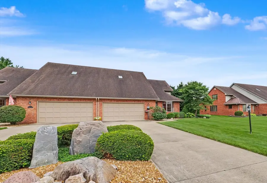 1325 Dickens Court, Monticello, IL 61856 - #3