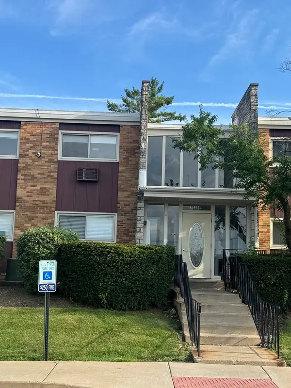 1313A S Rebecca Road #218, Lombard, IL 60148