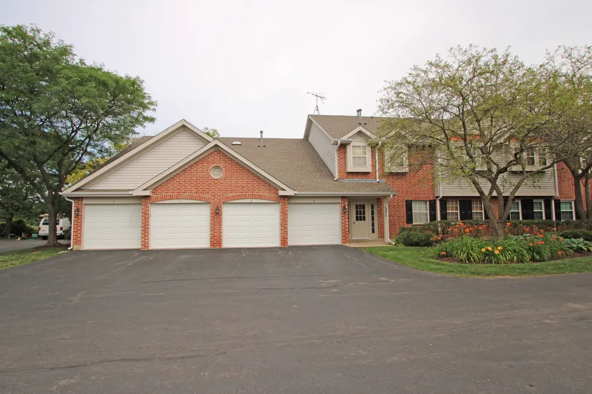 1377 E Evergreen Drive #2, Palatine, IL 60074 - #1