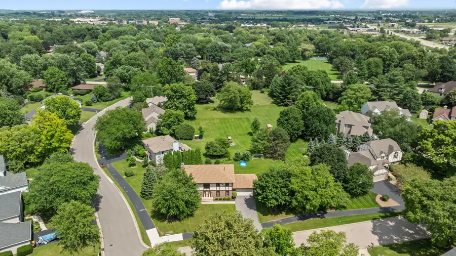 2655 Fourwinds Drive, Rockford, IL 61114 - #3
