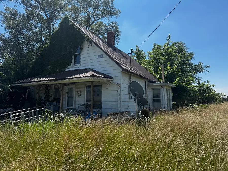 608 E Summer Street, Plymouth, IL 62367 - #2