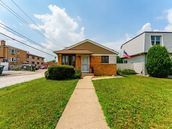 Address Withheld By Seller, Burbank, IL 60459