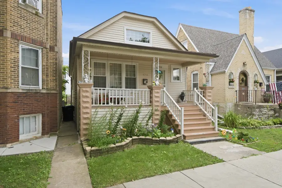 4746 N Karlov Avenue, Chicago, IL 60630 - #3
