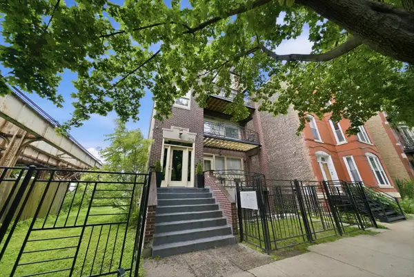 308 W Evergreen Avenue #1R, Chicago, IL 60610