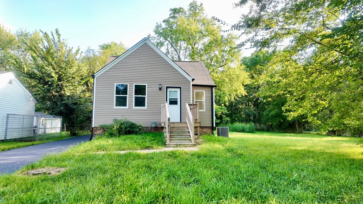 10703 W Woodland Avenue, Beach Park, IL 60087 - #1