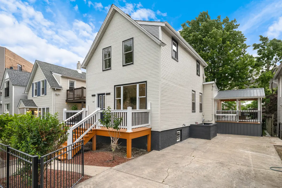 2927 N Rockwell Street, Chicago, IL 60618 - #1