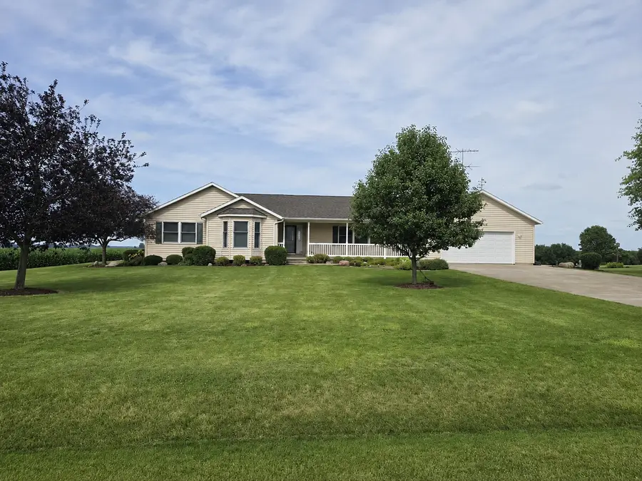 2930 N 1200 E. Road, Clifton, IL 60927 - #2