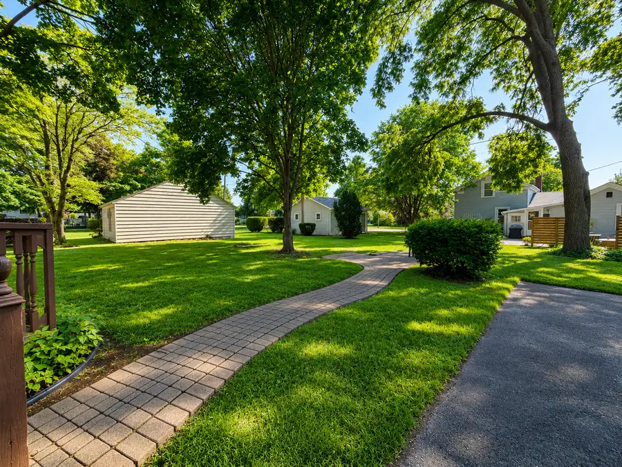 39 Park Street, Oswego, IL 60543 - #2