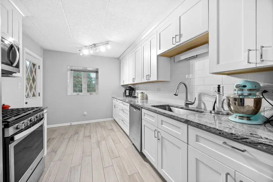 10511 S Roberts Road #2A, Palos Hills, IL 60465 - #2