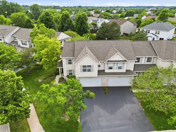 2233 Sunrise Circle, Aurora, IL 60503
