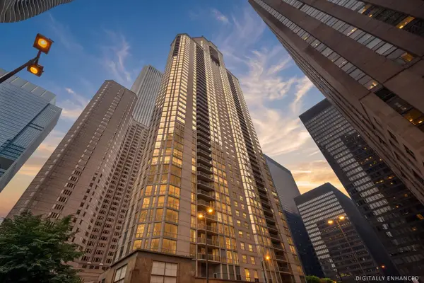 222 N Columbus Drive #1909, Chicago, IL 60601