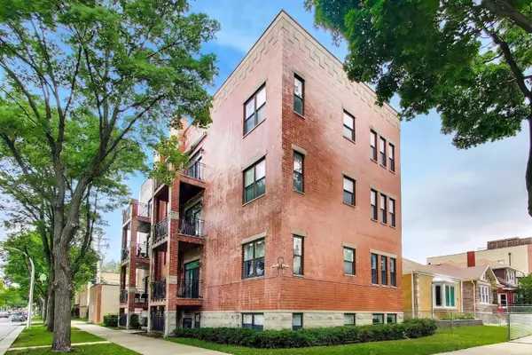 2551 W Arthur Avenue #2E, Chicago, IL 60645
