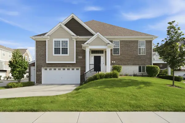 4450 Monroe Court, Naperville, IL 60564