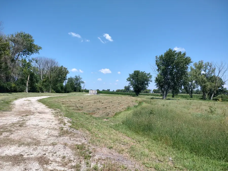 49W100 Rt 64, Maple Park, IL 60151 - #2