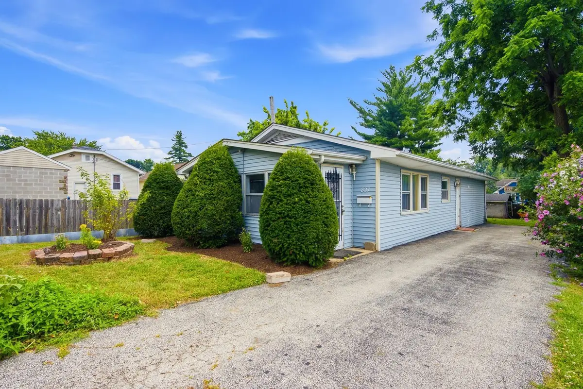 Address Withheld By Seller, Aurora, IL 60505 - #1