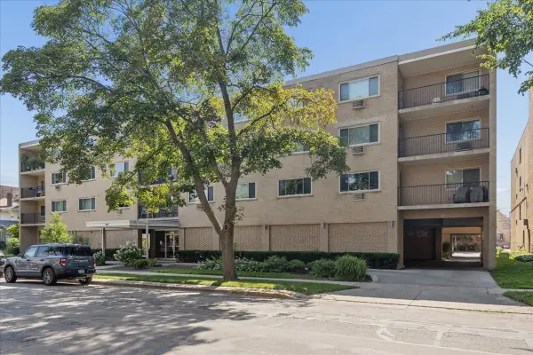 425 Home Avenue #1g, Oak Park, IL 60302