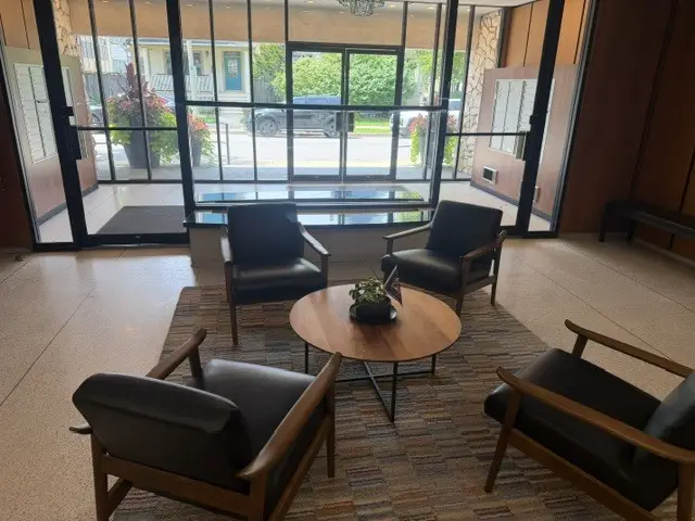 222 N Marion Street #2m, Oak Park, IL 60302 - #3