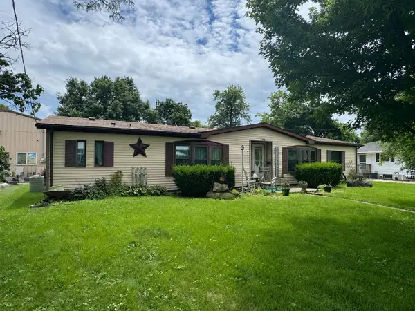 403 E Byron Street, Sidney, IL 61877