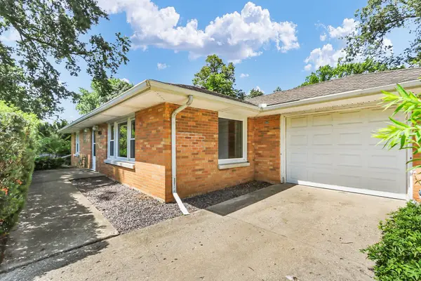2103 Burlison Drive, Urbana, IL 61801