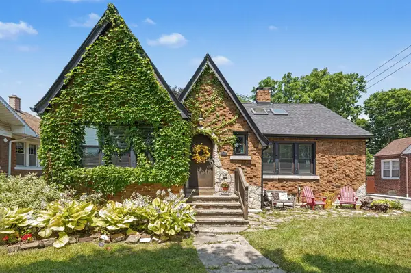 1009 John Street, Joliet, IL 60435