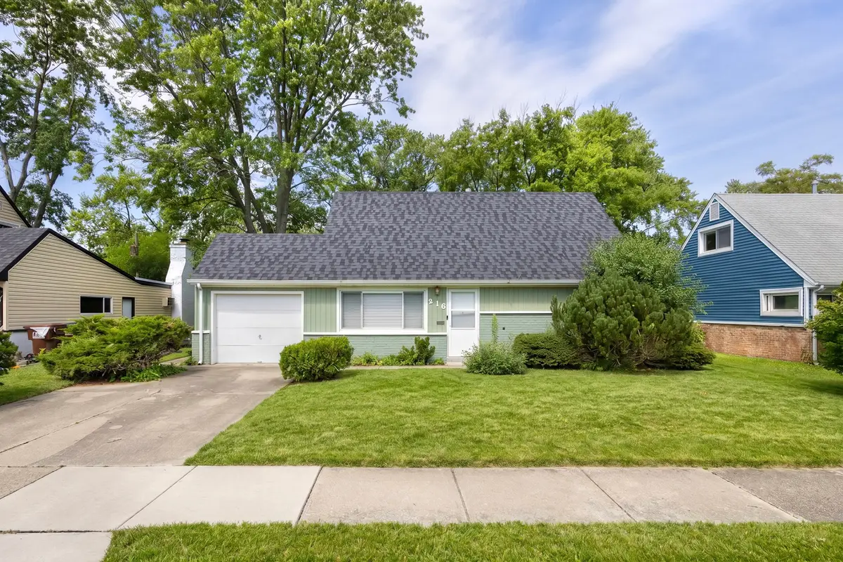 216 Washington Street, Park Forest, IL 60466 - #1