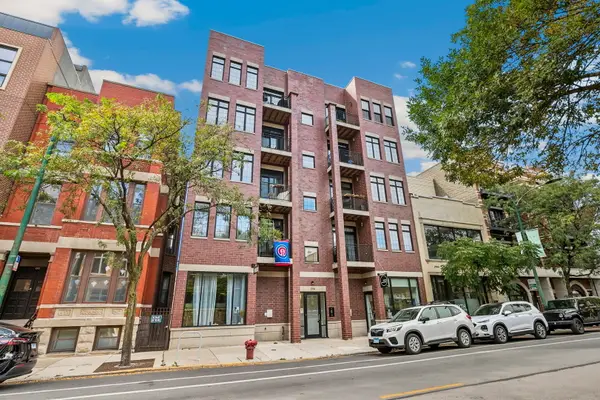 2936 N Lincoln Avenue #3S, Chicago, IL 60657
