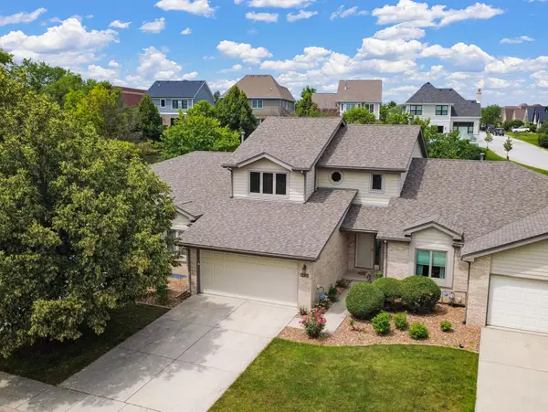 9430 Debbie Lane, Orland Park, IL 60467