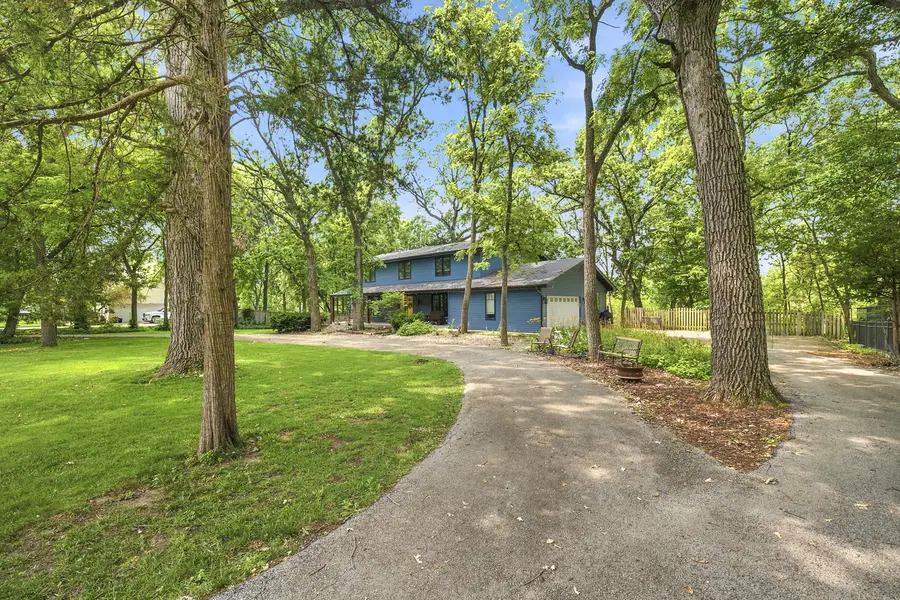 22220 S Eastcliff Drive, Shorewood, IL 60404 - #2