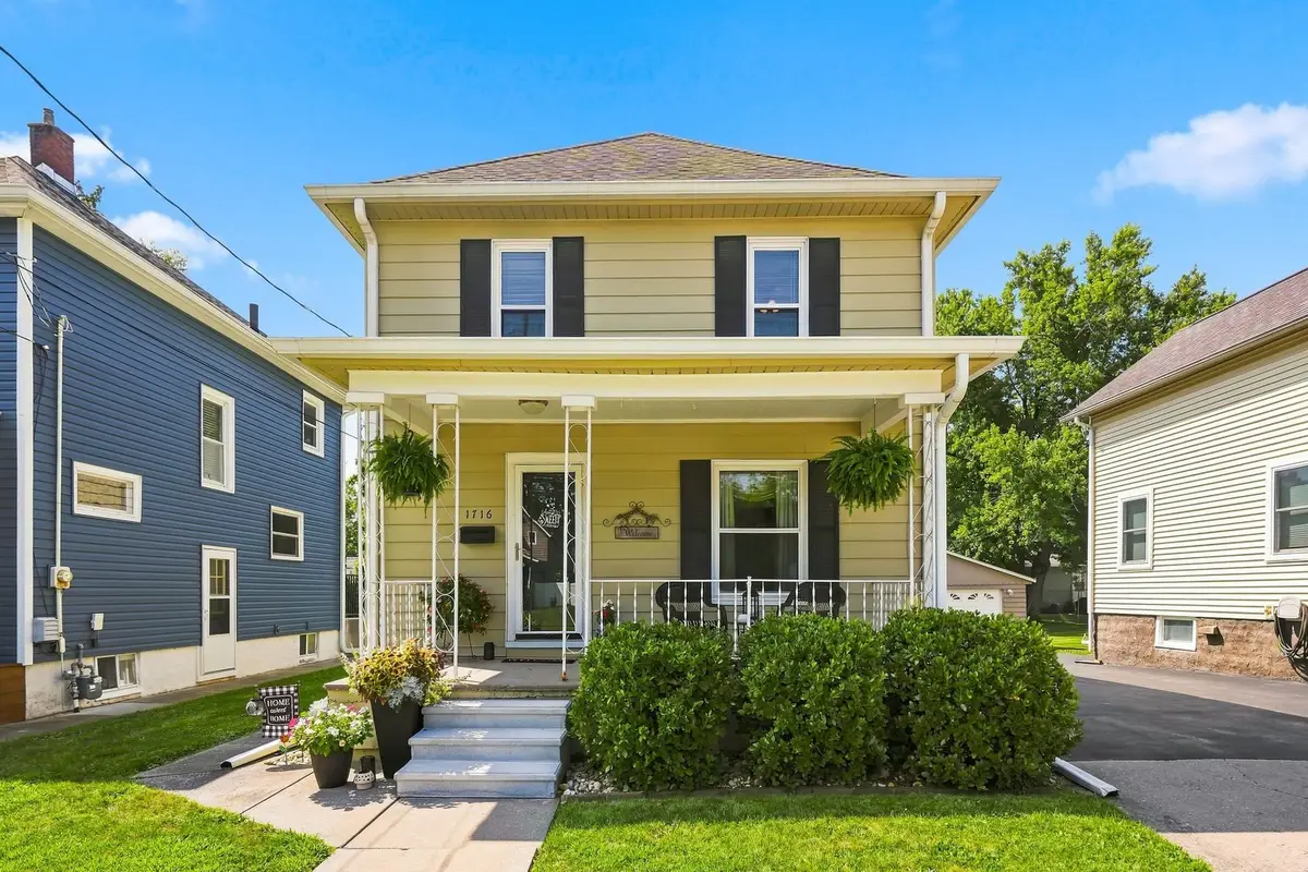 1716 28th Avenue, Moline, IL 61265 - #1